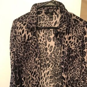 Long sleeve open or buttoned up shirt